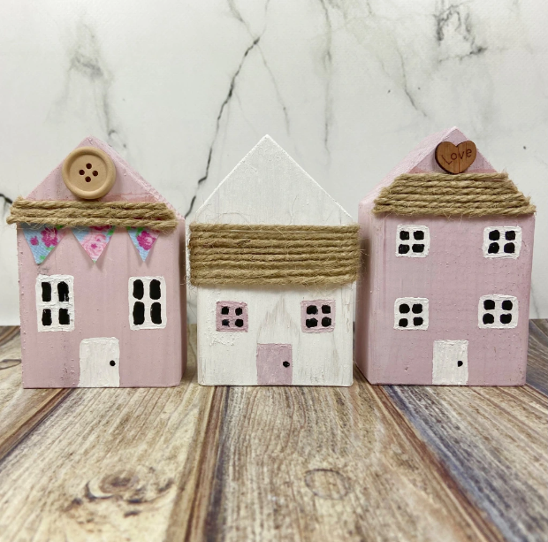 Button  House Workshop | Thursday 27th February 2025 | 7-9PM