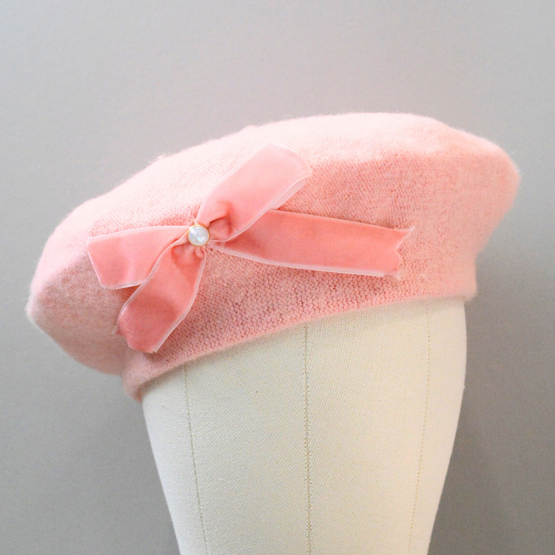 Bow Beret Knit in Pink