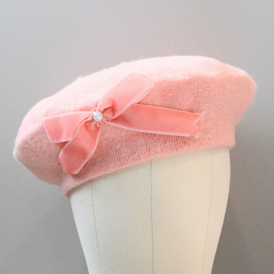 Bow Beret Knit in Pink